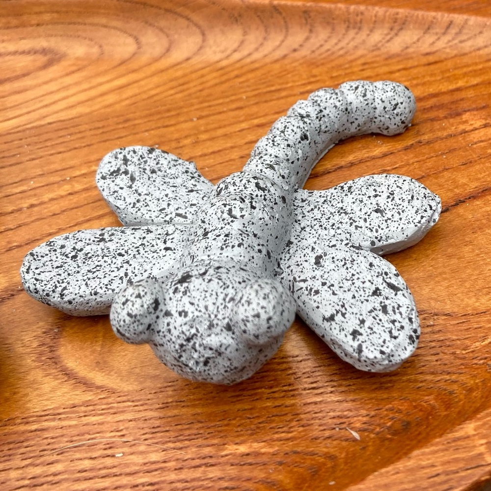 Garden Ladybugs and Dragonflies Indoor or Outdoor Resin Decor by Hearth Song - Picture 9 of 14